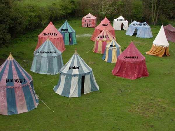 15-tents (640x480).jpg